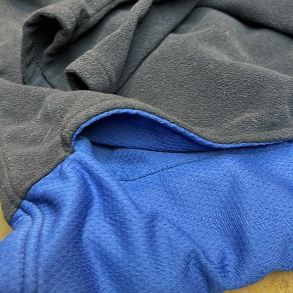 Women’s extra large Reebok pullover blue - Picture 4 of 4